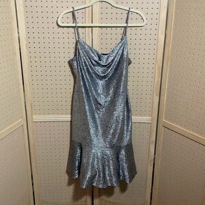 Nightway‎ Size 6P semi formal dress prom homecoming silver sparkle